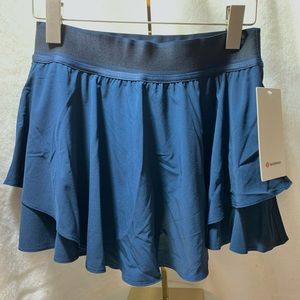 🍋 lululemon court rival skirt navy blue